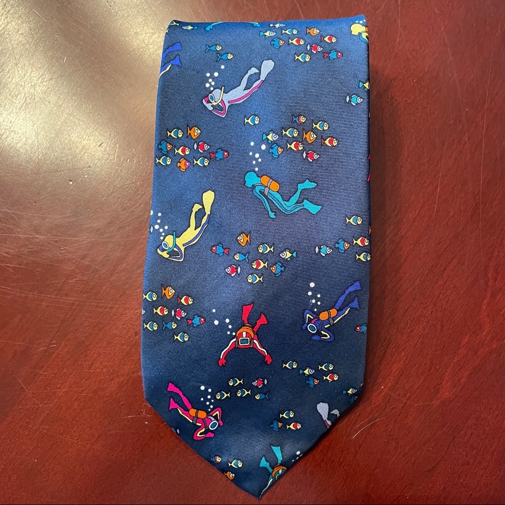 Dive Buddies 100% silk tie by Alynn